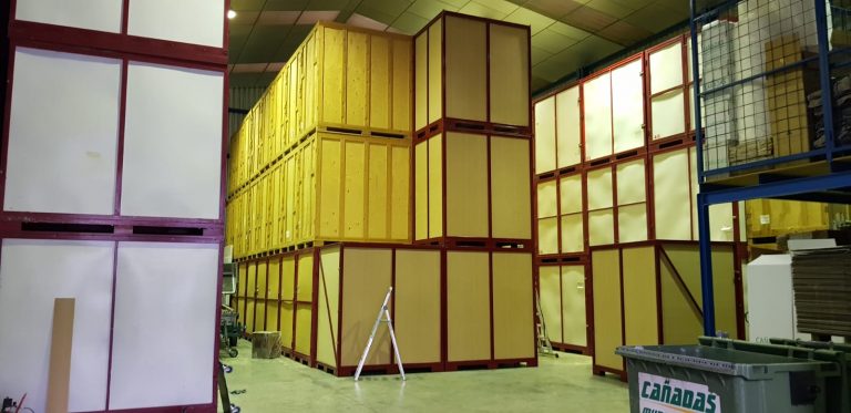 función de guardamuebles durante una mudanza